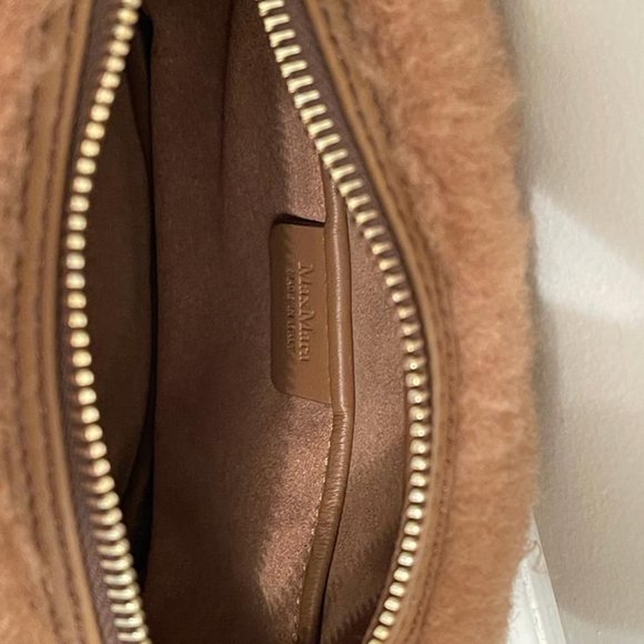 Brown Teddy Fabric Belt Bag - MAX MARA -NWT - Picture 5 of 7